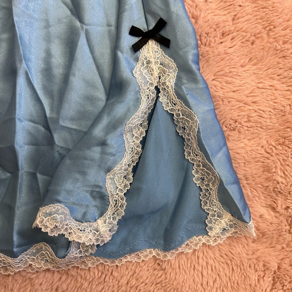 ✮⋆ Victorias Secret slip dress - Picture 2 of 4